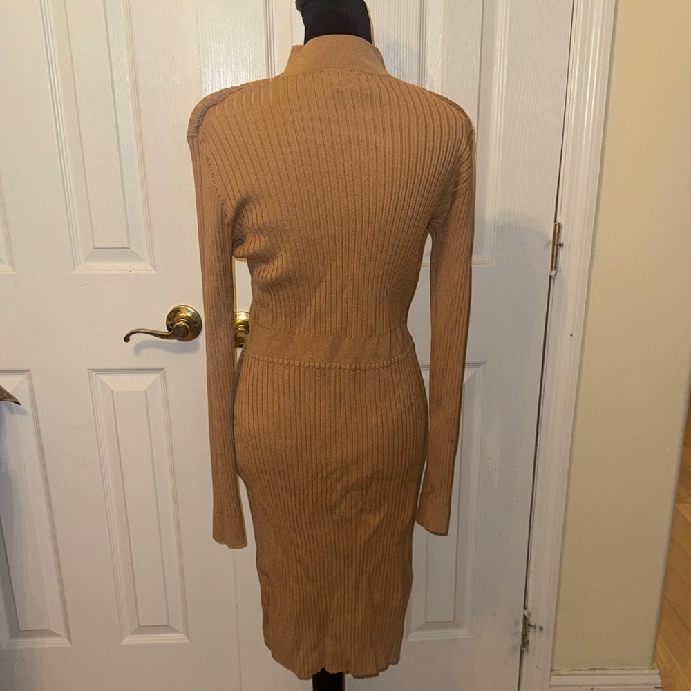 Calvin Klein Tan Long Sleeve Dress - Picture 5 of 13